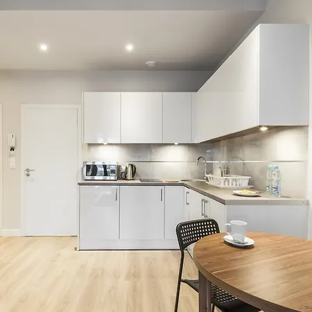 Executive Suites Moko 아파트